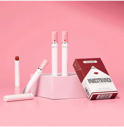 CIGARETTE LIPSTICK