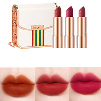 Wholesale Matte Shimmering Velvet Lipstick Make Up Set  Korean Fashion Chain Bag Engraved Lip Glaze 3 Pack Maquillaje