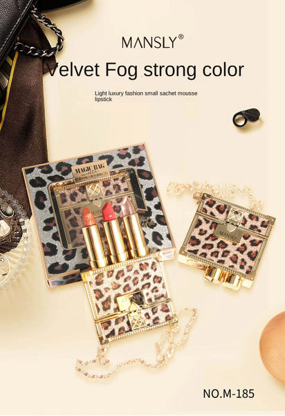 Wholesale Matte Shimmering Velvet Lipstick Make Up Set  Korean Fashion Chain Bag Engraved Lip Glaze 3 Pack Maquillaje