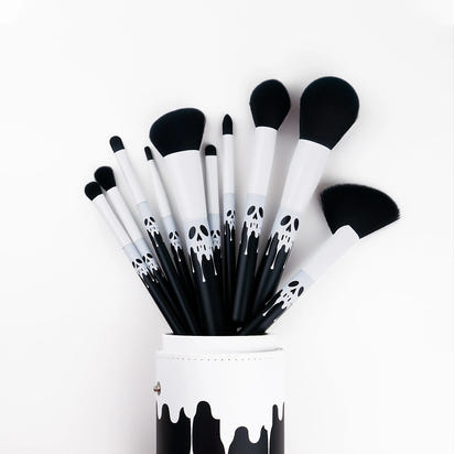 Ghostly Glow makeup brush set